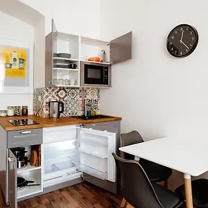 apartment-gesse-jirsikova.praguehotelsweb.com/